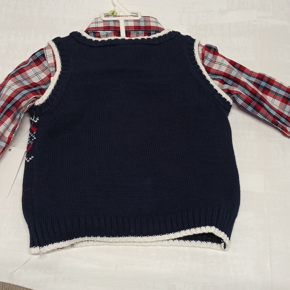 NWT IZOD Baby Christmas matching sets 3pc plaid sweater vest/shirt/pants Sz 3-6m - Picture 8 of 10